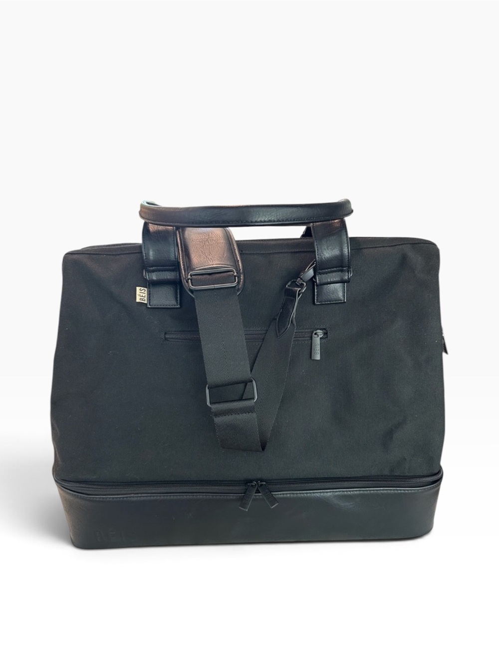 BEIS Black The Weekender with Lower Compartment